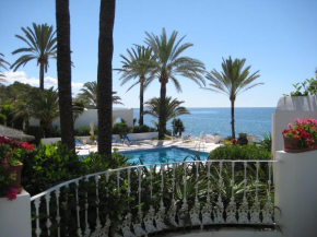 Oasis Club Beach Villa